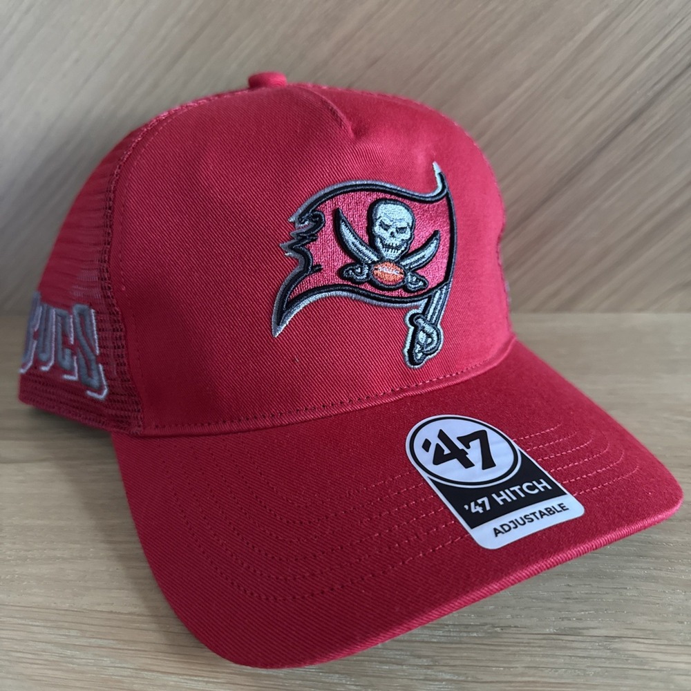 Tampa Bay Buccaneers '47 Brand Hitch Adjustable Red Mesh Hat Cap NFL Football‎